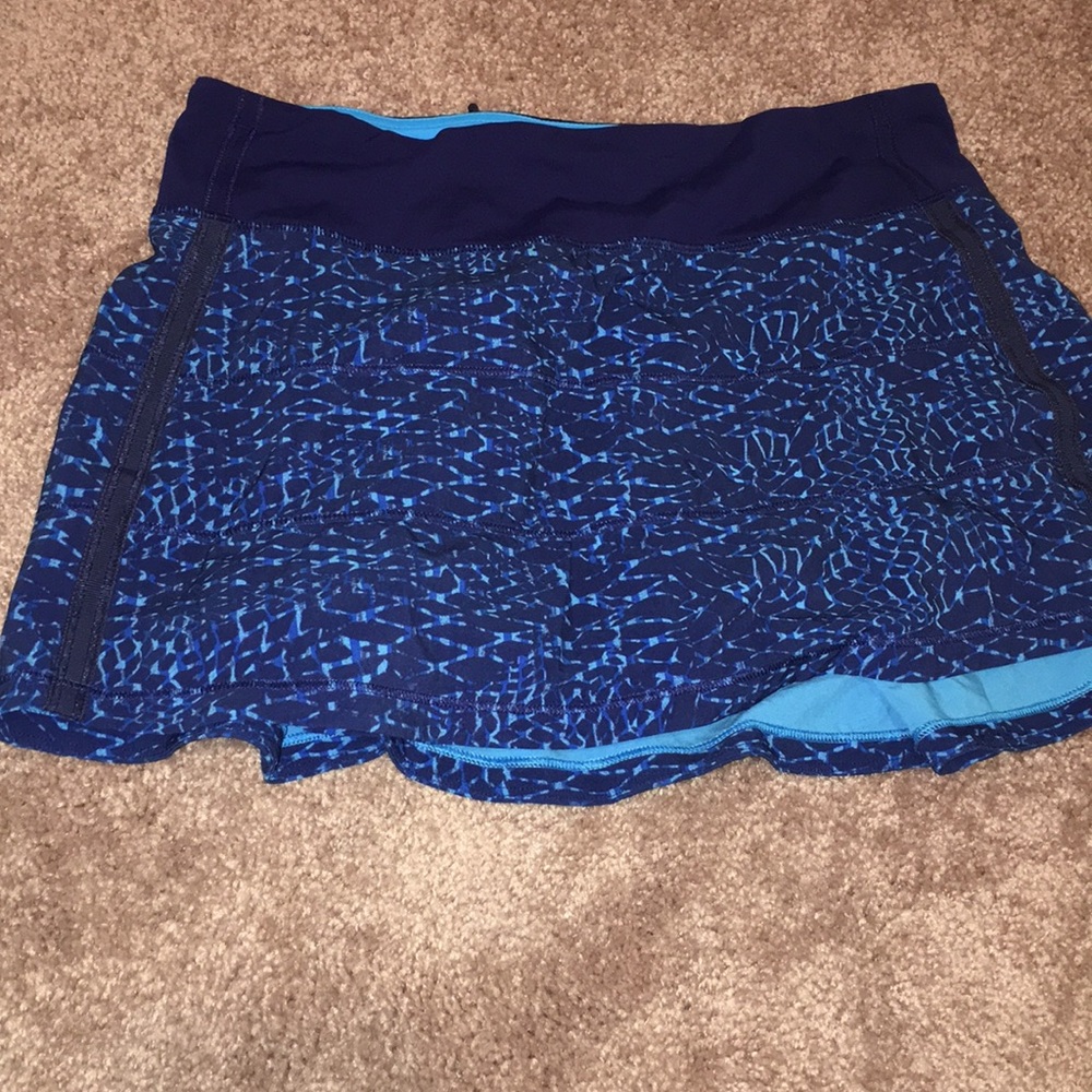 Lululemon blue mini skort for golfing